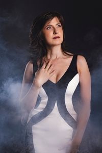 ISABEL DOMBRIZ