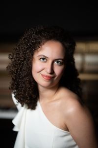 LAURA BALLESTRINO