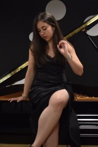 MÓNICA LÓPEZ