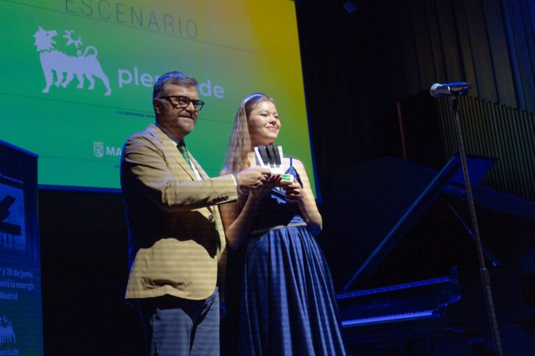 Premio Plenitude 2026 a Sofiya Saprykina